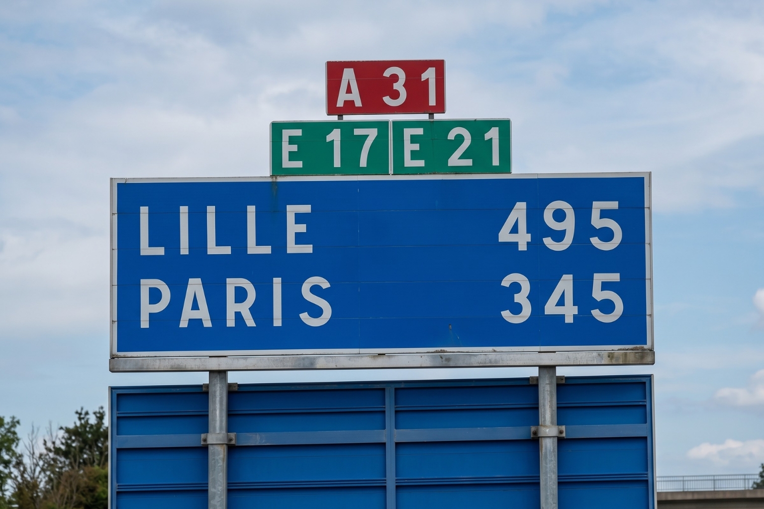 Que signifie le E sur les panneaux d'autoroute